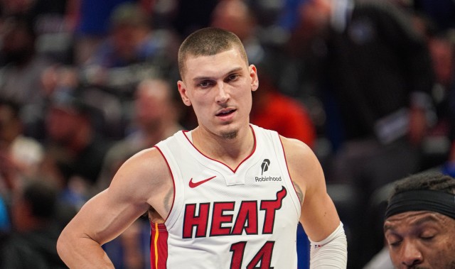 博鱼体育官网-21-38！希罗：第三节一直是我们的难关 球队一直在想办法去解决