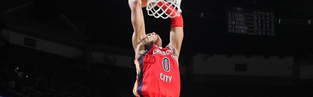 狂轰滥炸！鹈鹕单节轰50分、全场砍156分 均创队史纪录