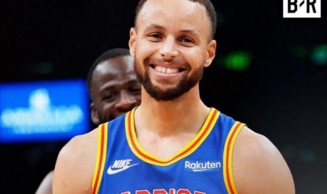 博鱼-一年4800万挣得太少？分析师认为库里收入应当翻倍