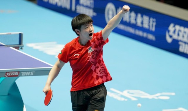 中国队3-2战胜日本队 收获世乒赛女团七连冠